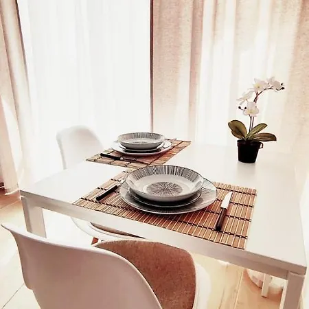 Pequeno, Centrico Y Acogedor 4th Apartment